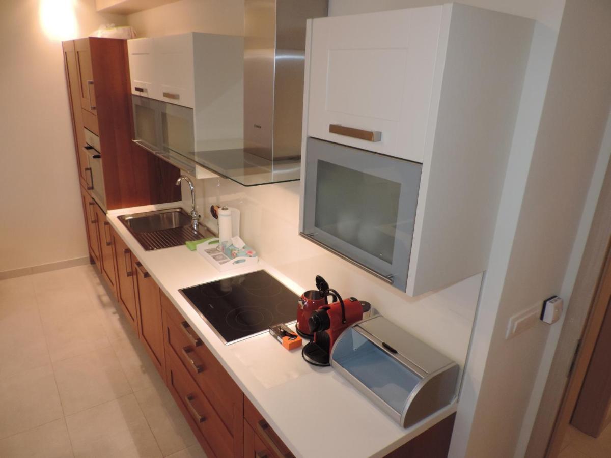 4Me Apartments Vranjic Luaran gambar