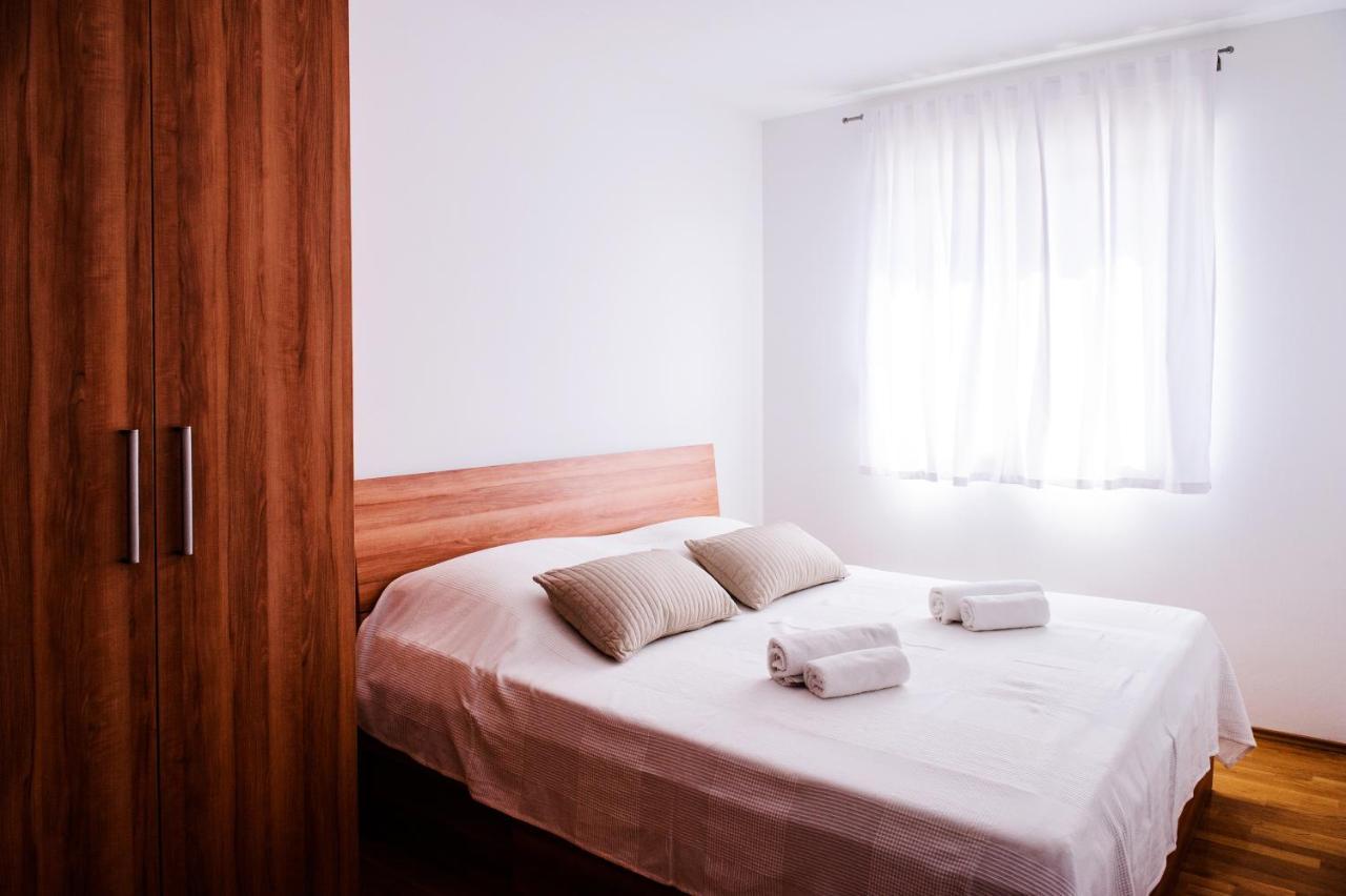 4Me Apartments Vranjic Luaran gambar